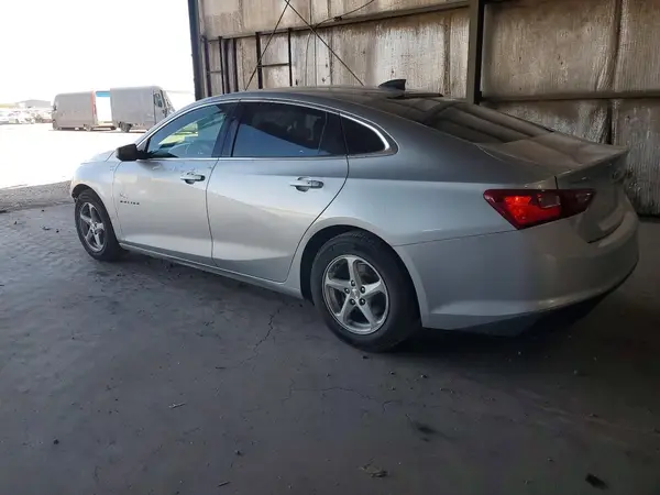 1G1ZB5ST1HF195193 2017 CHEVROLET MALIBU - Image 2