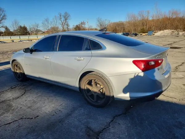 1G1ZB5ST1HF226295 2017 CHEVROLET MALIBU - Image 2