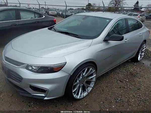 1G1ZB5ST1HF254520 2017 CHEVROLET MALIBU - Image 2