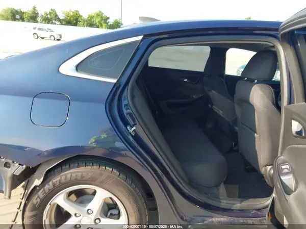 1G1ZB5ST1HF266683 2017 CHEVROLET MALIBU - Image 8