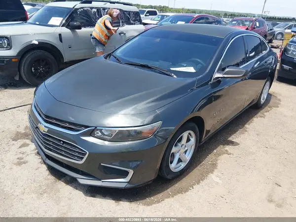 1G1ZB5ST1HF292328 2017 CHEVROLET MALIBU - Image 2