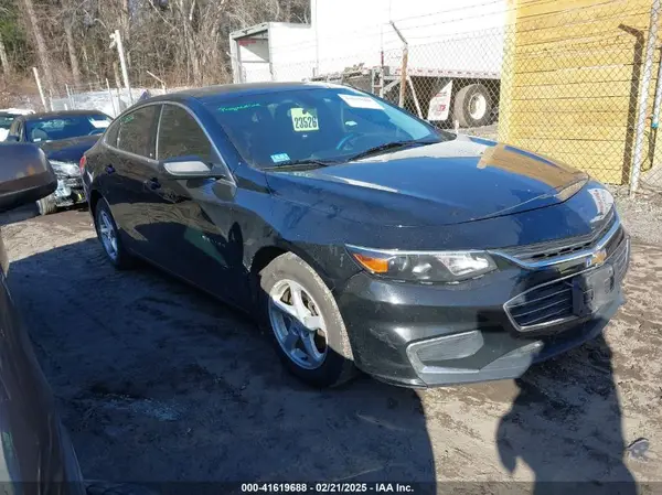 1G1ZB5ST1JF199881 2018 CHEVROLET MALIBU - Image 1