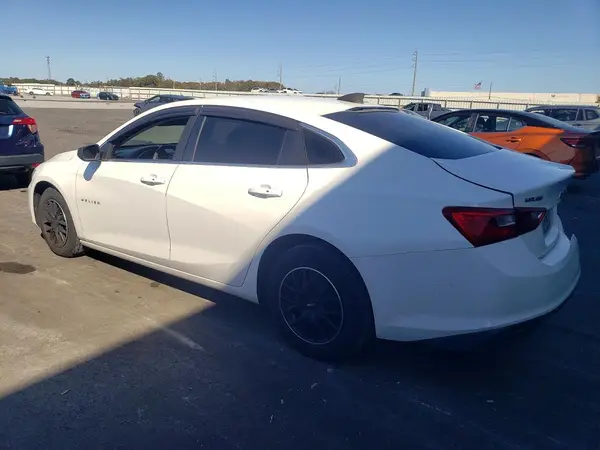 1G1ZB5ST1JF213908 2018 CHEVROLET MALIBU - Image 2