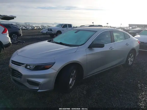1G1ZB5ST1JF235830 2018 CHEVROLET MALIBU - Image 2