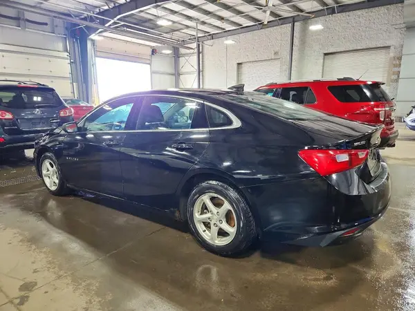 1G1ZB5ST1JF254233 2018 CHEVROLET MALIBU - Image 2