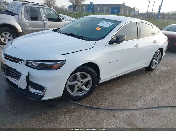 1G1ZB5ST1JF258802 2018 CHEVROLET MALIBU - Image 2
