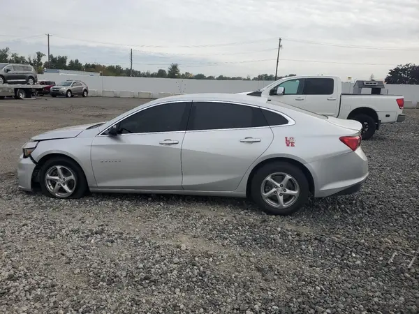 1G1ZB5ST1JF262882 2018 CHEVROLET MALIBU - Image 2