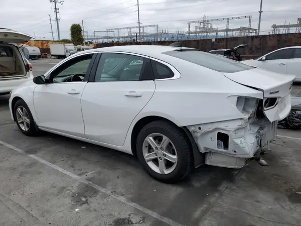 1G1ZB5ST1KF121490 2019 CHEVROLET MALIBU - Image 2