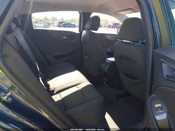 1G1ZB5ST1KF122445 2019 CHEVROLET MALIBU - Image 8
