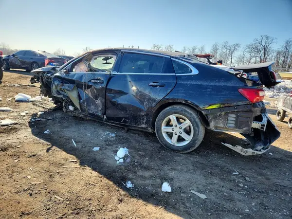 1G1ZB5ST1KF144395 2019 CHEVROLET MALIBU - Image 2