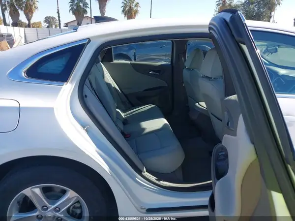 1G1ZB5ST1KF211450 2019 CHEVROLET MALIBU - Image 8