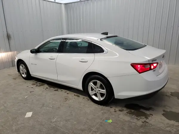 1G1ZB5ST1MF083956 2021 CHEVROLET MALIBU - Image 2
