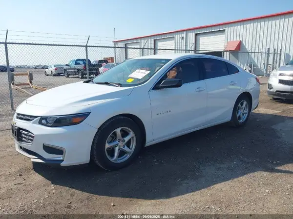 1G1ZB5ST2GF214350 2016 CHEVROLET MALIBU - Image 2