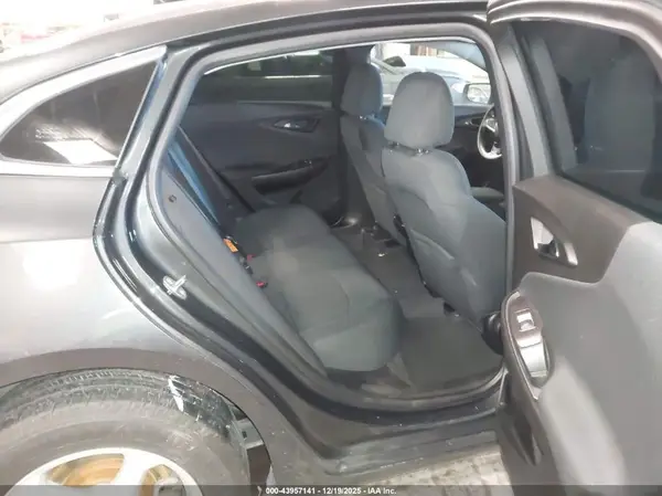 1G1ZB5ST2HF120812 2017 CHEVROLET MALIBU - Image 8