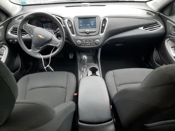 1G1ZB5ST2HF132975 2017 CHEVROLET MALIBU - Image 8