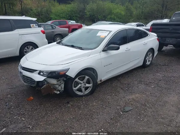 1G1ZB5ST2HF135830 2017 CHEVROLET MALIBU - Image 2