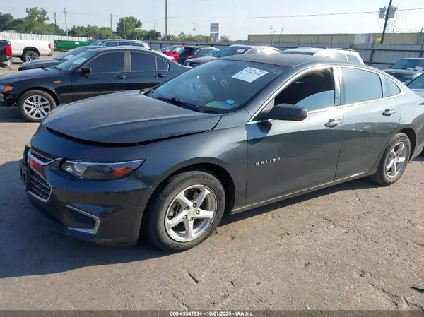 1G1ZB5ST2HF137884 2017 CHEVROLET MALIBU - Image 2