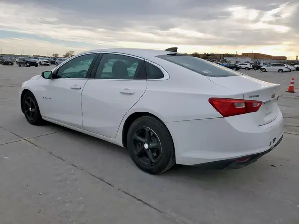1G1ZB5ST2HF143006 2017 CHEVROLET MALIBU - Image 2