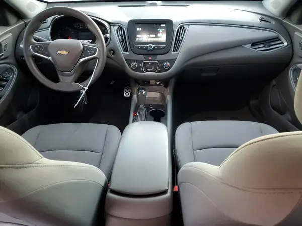 1G1ZB5ST2HF146066 2017 CHEVROLET MALIBU - Image 8