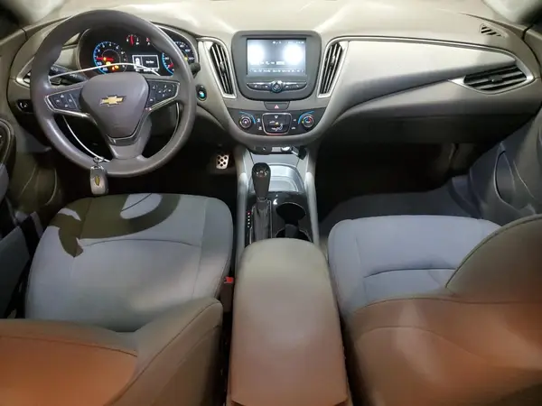1G1ZB5ST2HF165829 2017 CHEVROLET MALIBU - Image 8
