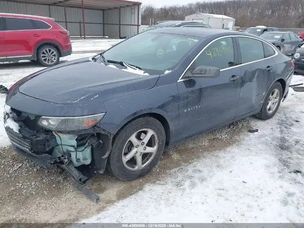 1G1ZB5ST2HF187586 2017 CHEVROLET MALIBU - Image 2
