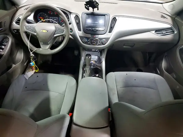 1G1ZB5ST2HF190617 2017 CHEVROLET MALIBU - Image 8