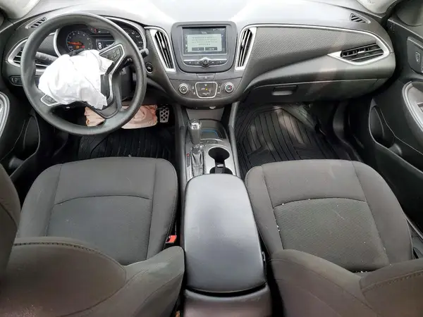 1G1ZB5ST2HF211840 2017 CHEVROLET MALIBU - Image 8