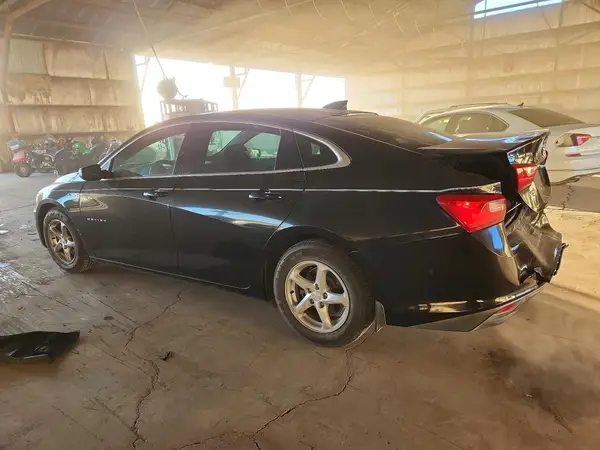 1G1ZB5ST2HF217475 2017 CHEVROLET MALIBU - Image 2