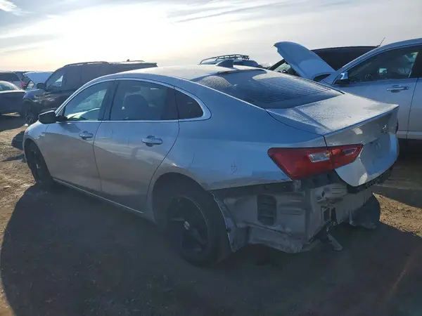1G1ZB5ST2HF235586 2017 CHEVROLET MALIBU - Image 2