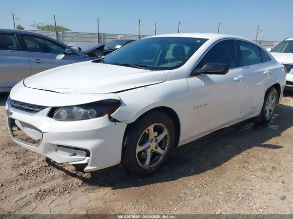 1G1ZB5ST2HF245454 2017 CHEVROLET MALIBU - Image 2