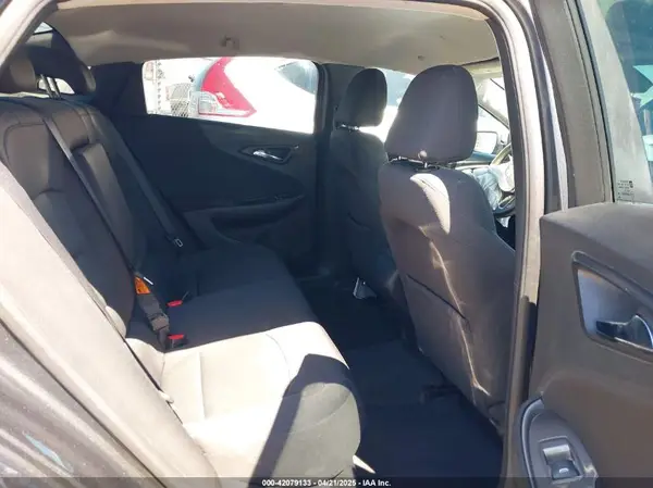1G1ZB5ST2HF247690 2017 CHEVROLET MALIBU - Image 8