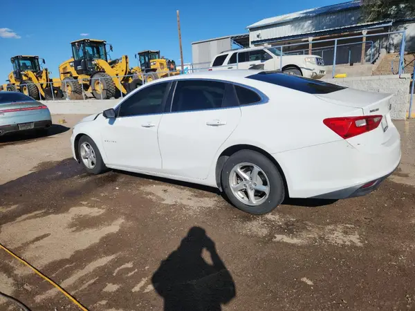 1G1ZB5ST2HF256793 2017 CHEVROLET MALIBU - Image 2