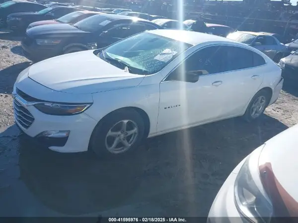 1G1ZB5ST2HF258463 2017 CHEVROLET MALIBU - Image 2