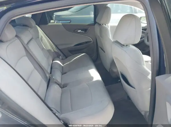 1G1ZB5ST2HF264490 2017 CHEVROLET MALIBU - Image 8