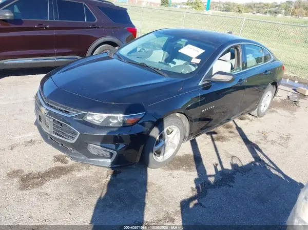 1G1ZB5ST2HF289275 2017 CHEVROLET MALIBU - Image 2