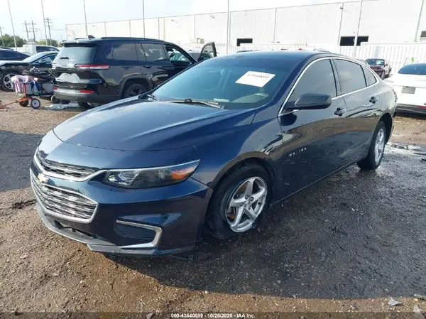 1G1ZB5ST2HF291205 2017 CHEVROLET MALIBU - Image 2