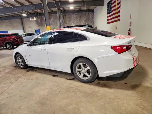 1G1ZB5ST2JF132805 2018 CHEVROLET MALIBU - Image 2