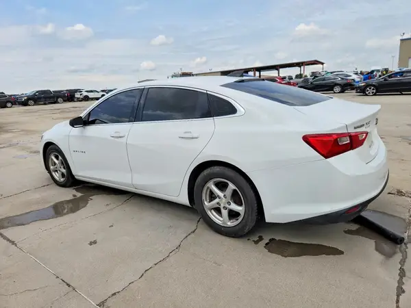 1G1ZB5ST2JF168493 2018 CHEVROLET MALIBU - Image 2