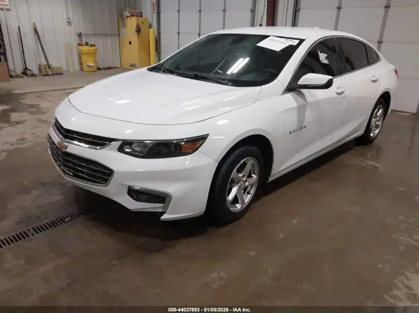 1G1ZB5ST2JF190249 2018 CHEVROLET MALIBU - Image 2