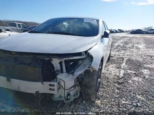 1G1ZB5ST2JF220527 2018 CHEVROLET MALIBU - Image 2