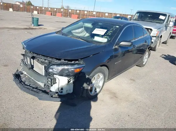 1G1ZB5ST2JF241863 2018 CHEVROLET MALIBU - Image 2