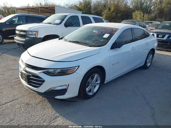 1G1ZB5ST2KF128299 2019 CHEVROLET MALIBU - Image 2