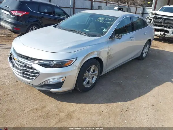 1G1ZB5ST2KF192343 2019 CHEVROLET MALIBU - Image 2