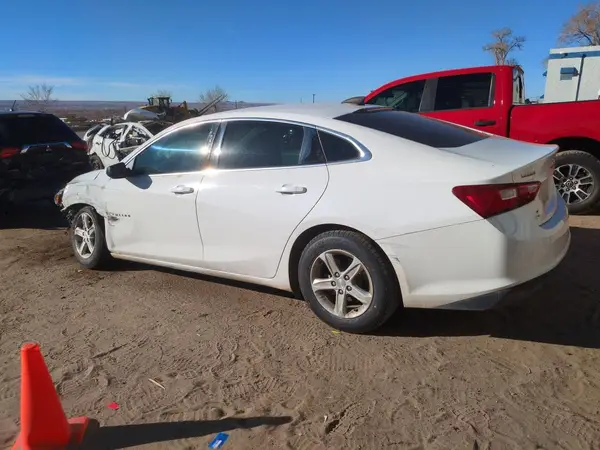1G1ZB5ST2KF224630 2019 CHEVROLET MALIBU - Image 2