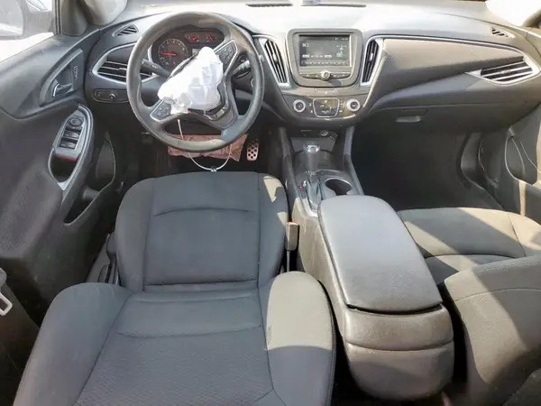 1G1ZB5ST3HF132712 2017 CHEVROLET MALIBU - Image 8