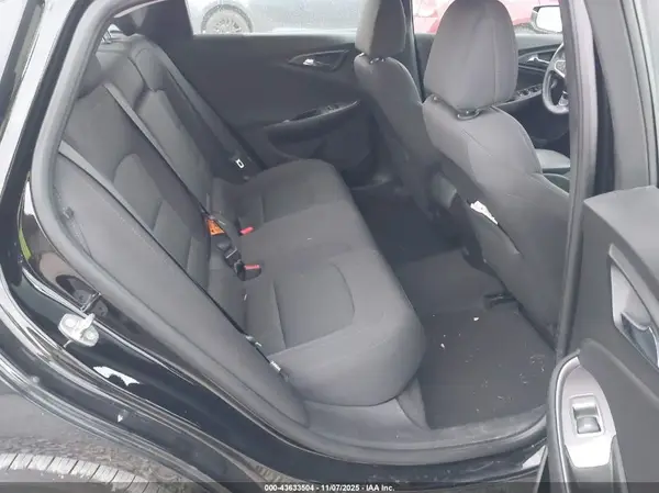1G1ZB5ST3HF215217 2017 CHEVROLET MALIBU - Image 8
