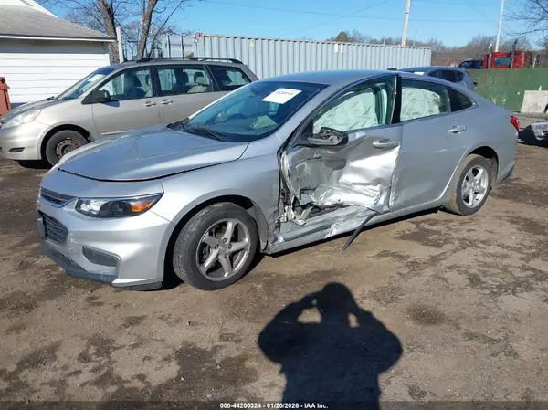 1G1ZB5ST3HF290175 2017 CHEVROLET MALIBU - Image 2