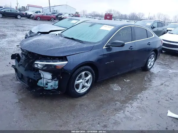 1G1ZB5ST3JF127029 2018 CHEVROLET MALIBU - Image 2