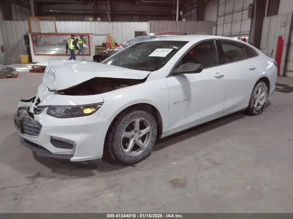 1G1ZB5ST3JF132070 2018 CHEVROLET MALIBU - Image 2