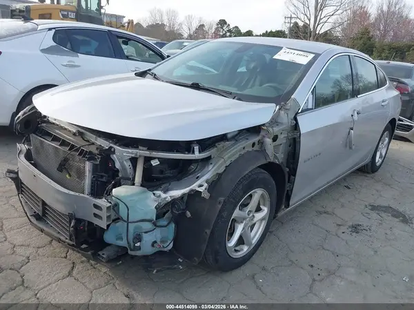 1G1ZB5ST3JF155588 2018 CHEVROLET MALIBU - Image 2